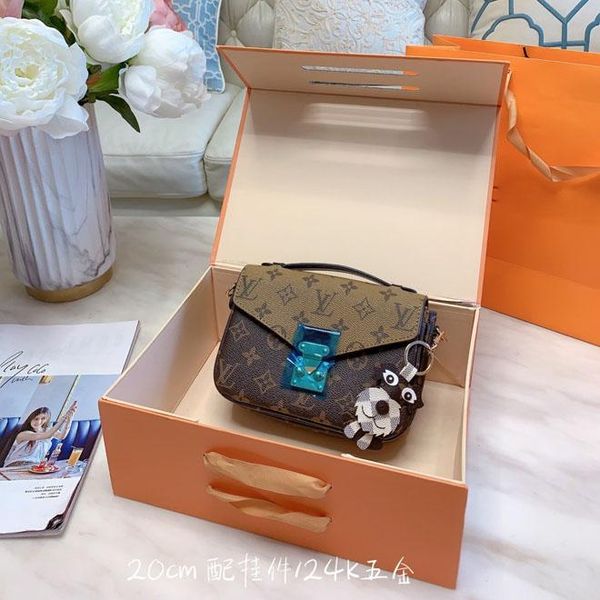 mini messenger bag handbag wallet backpack main card holder duffle bag women handbags handbag horsebit card holder 2020 new, Black
mini messenger bag handbag wallet backpack main card holder duffle bag women handbags handbag horsebit card holder 2020 new, Black
