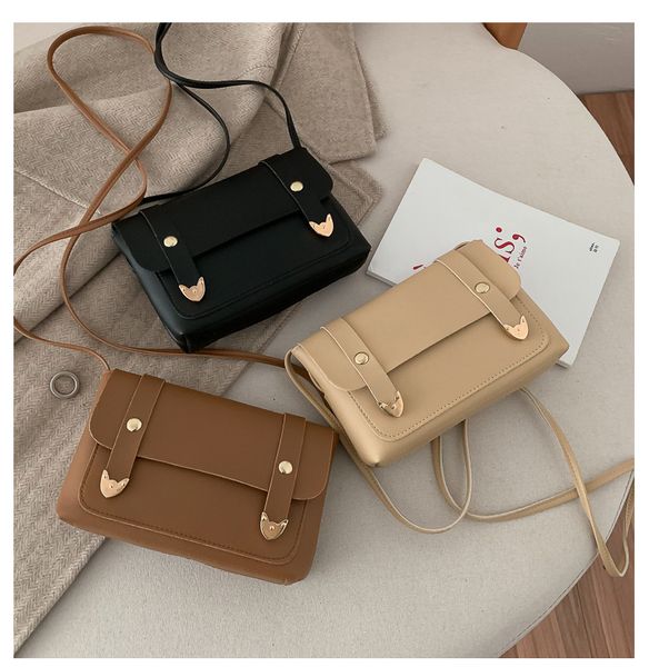 женские сумки осень / зима 2019 новая мода косой satchel pu сумка плеча простой
женские сумки осень / зима 2019 новая мода косой satchel pu сумка плеча простой