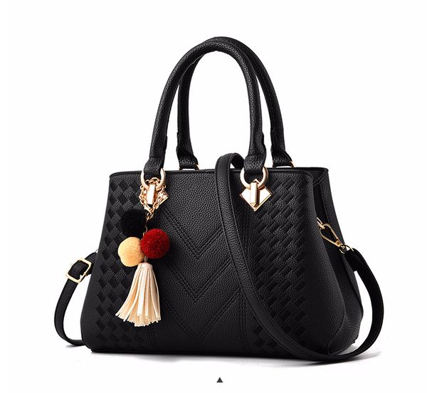 designer handbags purses women's handbag handbag women's large capacity with light weight shoulder bag new embroidery thread lady
designer handbags purses women's handbag handbag women's large capacity with light weight shoulder bag new embroidery thread lady
