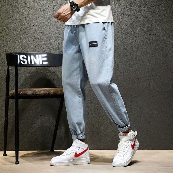 spring jeans men's loose large size hallen small boys 9-point trousers holes nine-point trousers men's trend, Blue
spring jeans men's loose large size hallen small boys 9-point trousers holes nine-point trousers men's trend, Blue