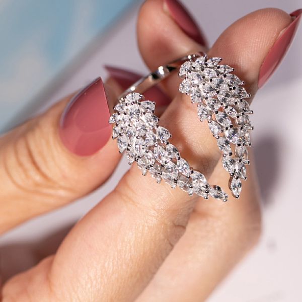 emerald resizable 925 sterling silver women angel wing ring women engagement wedding ring white simulated diamond jewelry, Slivery;golden
emerald resizable 925 sterling silver women angel wing ring women engagement wedding ring white simulated diamond jewelry, Slivery;golden