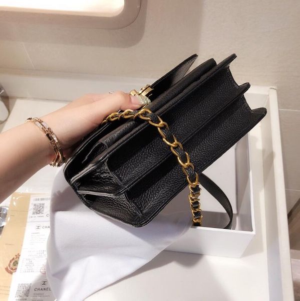 the 2020 classic fashion handbag chain classic ladies one-shoulder bag ladies