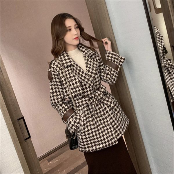 vintage women winter wool coat fashion autumn belted thick woolen jacket turn-down collar tunic windbreaker good quality, Black
vintage women winter wool coat fashion autumn belted thick woolen jacket turn-down collar tunic windbreaker good quality, Black
