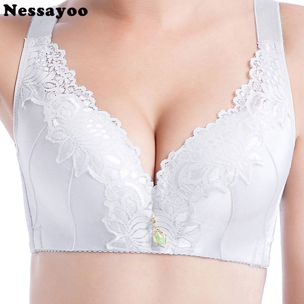 bras women seamless wire lace bra for small breasts push up adjustment wide shoulder strap four hook and eye underwear, Red;black
bras women seamless wire lace bra for small breasts push up adjustment wide shoulder strap four hook and eye underwear, Red;black