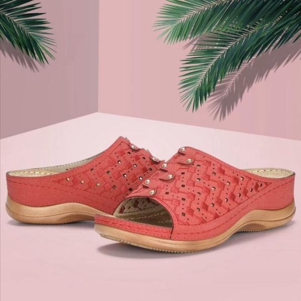 new 2020 women's sandals in summer are antiskid, light and large, retro and comfortable, Black
new 2020 women's sandals in summer are antiskid, light and large, retro and comfortable, Black