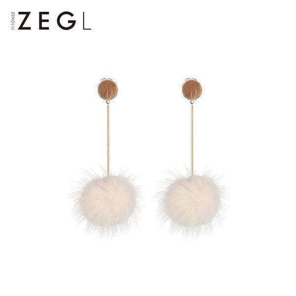 zegl autumn and winter hair ball earrings female net red temperament earrings silver needle plush pendant
zegl autumn and winter hair ball earrings female net red temperament earrings silver needle plush pendant