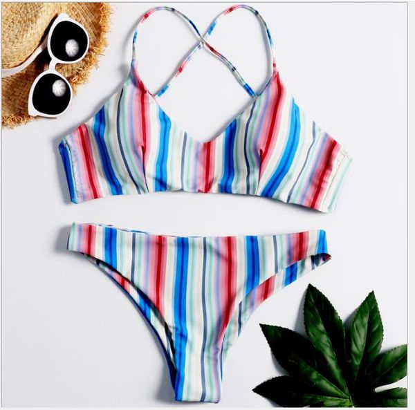 2019 new women's separate stripe printed bikini triangle pants in europe and america
2019 new women's separate stripe printed bikini triangle pants in europe and america