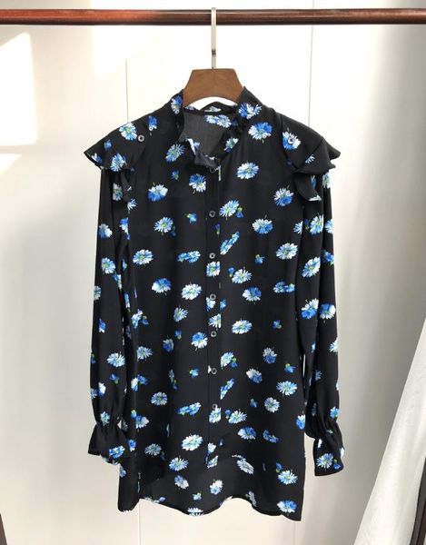 women fashion blue daisy blouses fluid silk-crepe shirt retro-inspired floral print blue-hued daisies ruffles shoulders, White
women fashion blue daisy blouses fluid silk-crepe shirt retro-inspired floral print blue-hued daisies ruffles shoulders, White