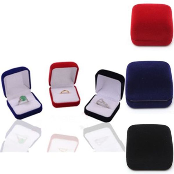 2020factory fashion velvet engagement wedding earring ring pendant jewelry display birthday box gift fashion items, Black;white
2020factory fashion velvet engagement wedding earring ring pendant jewelry display birthday box gift fashion items, Black;white