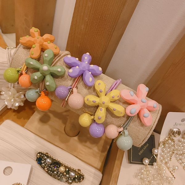 2020 new korea style simple cute girl hair ropes color flowers ball elastic hair rubber bands for women fashion accessories, Slivery;white
2020 new korea style simple cute girl hair ropes color flowers ball elastic hair rubber bands for women fashion accessories, Slivery;white