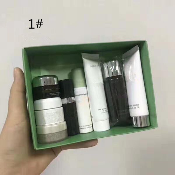 famous travel la moisturing skin care sets mer cleanser+bb cream+eye concerntrate+moisturizing cream+loose power+radiant lotion 8pcs/set
famous travel la moisturing skin care sets mer cleanser+bb cream+eye concerntrate+moisturizing cream+loose power+radiant lotion 8pcs/set