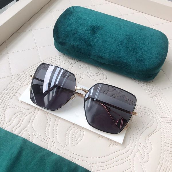luxury- new fashion style sunglasses men women design square frame absente sun glasses uv400, White;black
luxury- new fashion style sunglasses men women design square frame absente sun glasses uv400, White;black