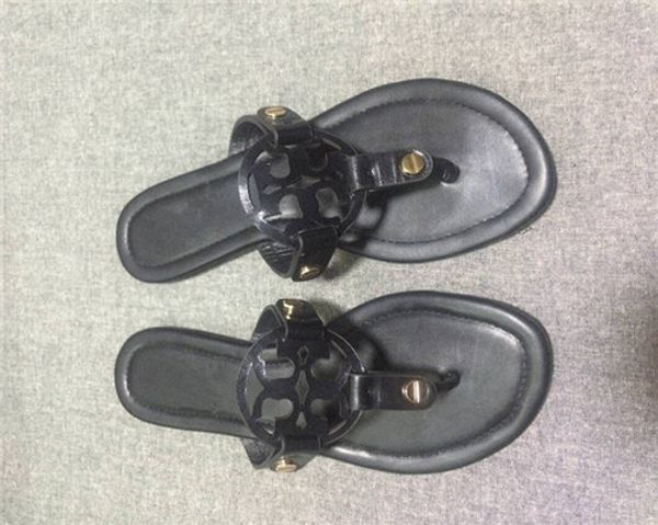 Summer 2019 new european and american fa hion and comfort flip flop with leather leg for ladie to wear with heep kin flat bottom andal
Summer 2019 new european and american fa hion and comfort flip flop with leather leg for ladie to wear with heep kin flat bottom andal