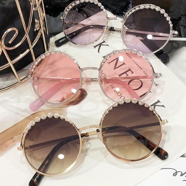 mincl/2018 sunglasses womens round pearl fashion sun glasses design uc400-gyw, White;black
mincl/2018 sunglasses womens round pearl fashion sun glasses design uc400-gyw, White;black