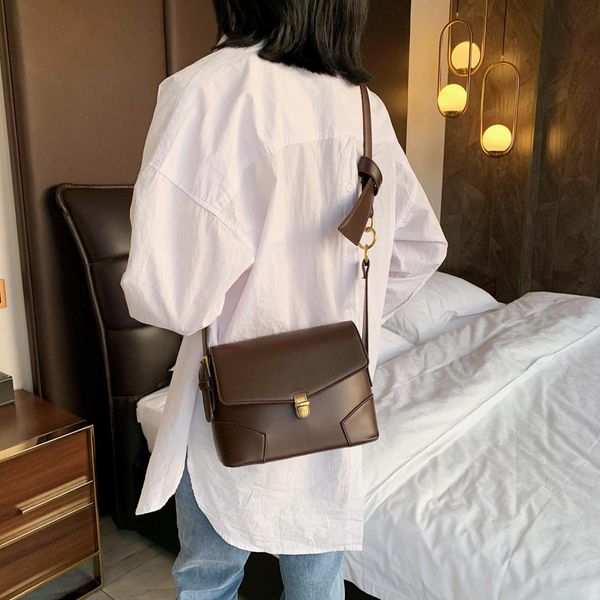 2020 new quality design new fashion ladies plain saddle shoulder mini bags women cross body purse bags taoyuan/12
2020 new quality design new fashion ladies plain saddle shoulder mini bags women cross body purse bags taoyuan/12
