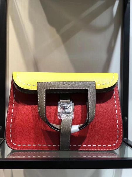 the new style saddle thread genuine cow leather women handbag one shoulder bag crossbody bag 4 color 28 cm
the new style saddle thread genuine cow leather women handbag one shoulder bag crossbody bag 4 color 28 cm