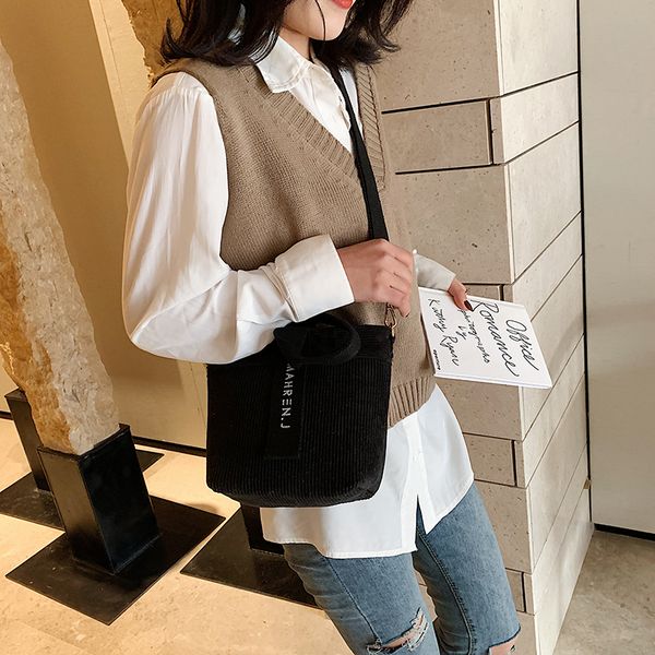2020 fashion bucket bags shoulder ladies messenger drawstring bags women ladies shoulder single strap cross body bags yazi/12
2020 fashion bucket bags shoulder ladies messenger drawstring bags women ladies shoulder single strap cross body bags yazi/12