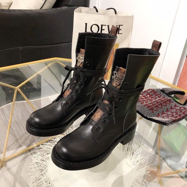 new high-end brand ladies boots leather flat womens sandals casual shoes basketball air with original box -d19, Black
new high-end brand ladies boots leather flat womens sandals casual shoes basketball air with original box -d19, Black