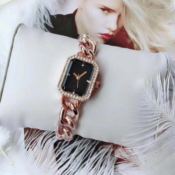 The new women's chain watch fashionable high-end quality luxury diamond belt quartz watch fashion casual casual
The new women's chain watch fashionable high-end quality luxury diamond belt quartz watch fashion casual casual