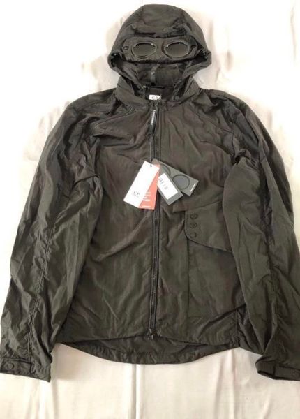2019 новый два стекла cp company куртка металла нейлон cp ветровка мужчин на открытом воздухе толстовки пробежки размер костюм m-xxl, Black;brown
2019 новый два стекла cp company куртка металла нейлон cp ветровка мужчин на открытом воздухе толстовки пробежки размер костюм m-xxl, Black;brown