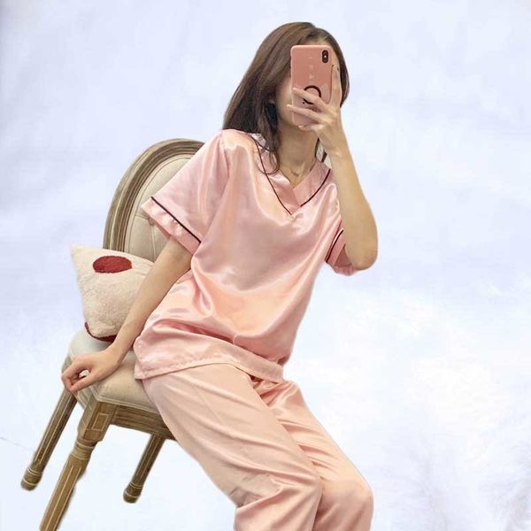 ice silk pajamas women short sleeve trousers summer silk home wear two-piece set v neck cover head imitation silk, Black;red
ice silk pajamas women short sleeve trousers summer silk home wear two-piece set v neck cover head imitation silk, Black;red
