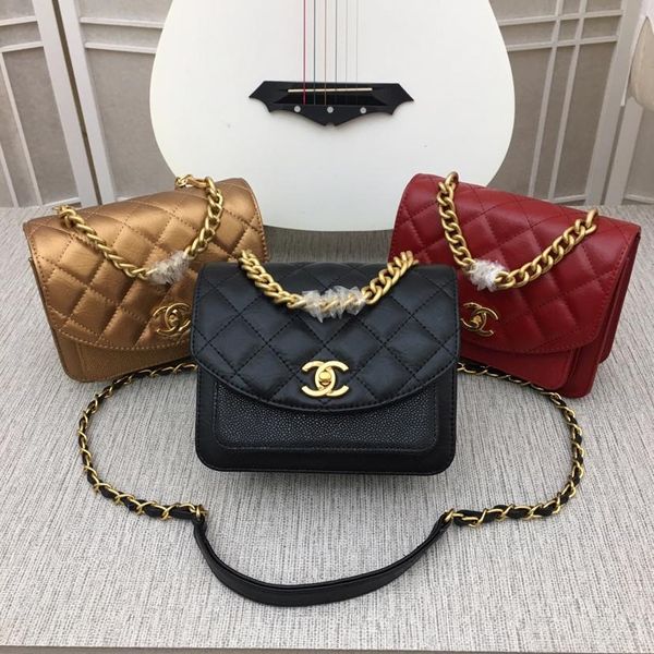 2020 classic women shoulder bag fashion bag vintage handbag waist bag shipping size:19*14*5cm
2020 classic women shoulder bag fashion bag vintage handbag waist bag shipping size:19*14*5cm