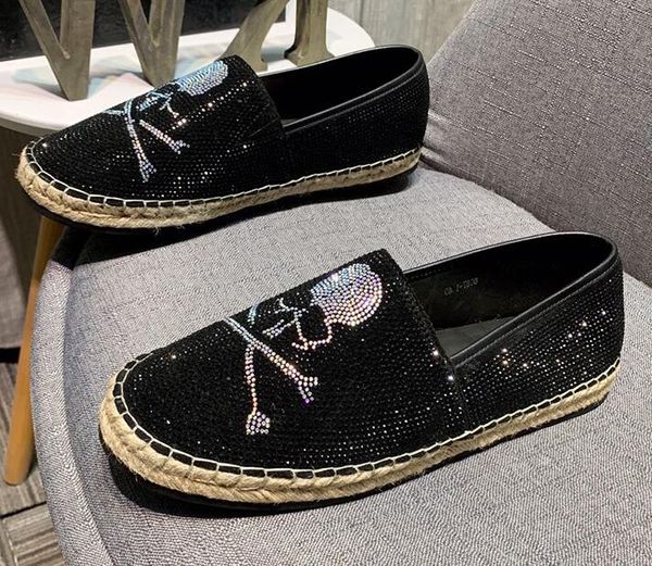 luxury designer men loafers dress shoes black yellow drill espadrilles casual loafers gentleman slip on pointed oxford shoes 020
luxury designer men loafers dress shoes black yellow drill espadrilles casual loafers gentleman slip on pointed oxford shoes 020