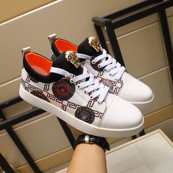 high-end luxury men's casual basketball sneakers fashion design brand star platform men's shoes vintage medusa pattern size: 38-44
high-end luxury men's casual basketball sneakers fashion design brand star platform men's shoes vintage medusa pattern size: 38-44