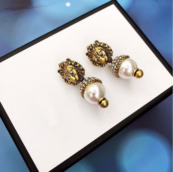 shinning crystal rhinestone earrings elegant black enamel square stud earrings for women fashion jewelry gift, Golden;silver
shinning crystal rhinestone earrings elegant black enamel square stud earrings for women fashion jewelry gift, Golden;silver