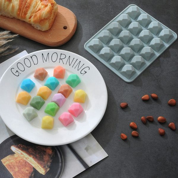 20 grids food grade silicone ice tray fruit ice cube maker diy small ice cube mold fondant chocolate molds kitchen accessories2
20 grids food grade silicone ice tray fruit ice cube maker diy small ice cube mold fondant chocolate molds kitchen accessories2