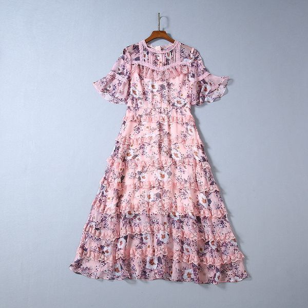 autumn 2019 new european and american women's wear short sleeves the horn sleeve bud silk splicing printing fashion dress, Black;gray
autumn 2019 new european and american women's wear short sleeves the horn sleeve bud silk splicing printing fashion dress, Black;gray