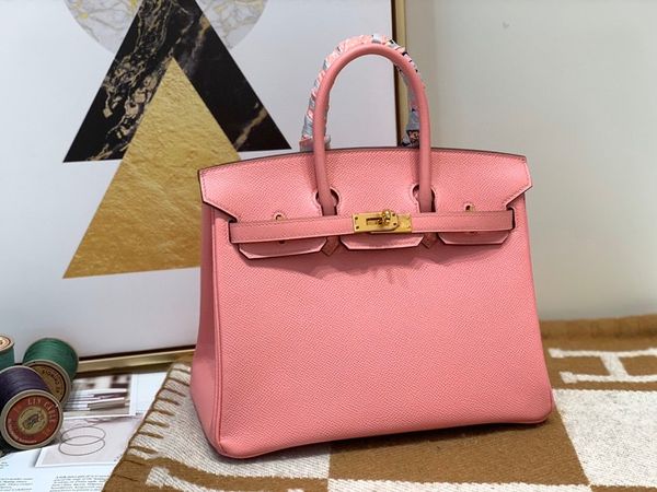 wholesale half handmade original epsom leather pink design handbag25cm,wax thread,have both gold and silver hardware,fast delivery
wholesale half handmade original epsom leather pink design handbag25cm,wax thread,have both gold and silver hardware,fast delivery