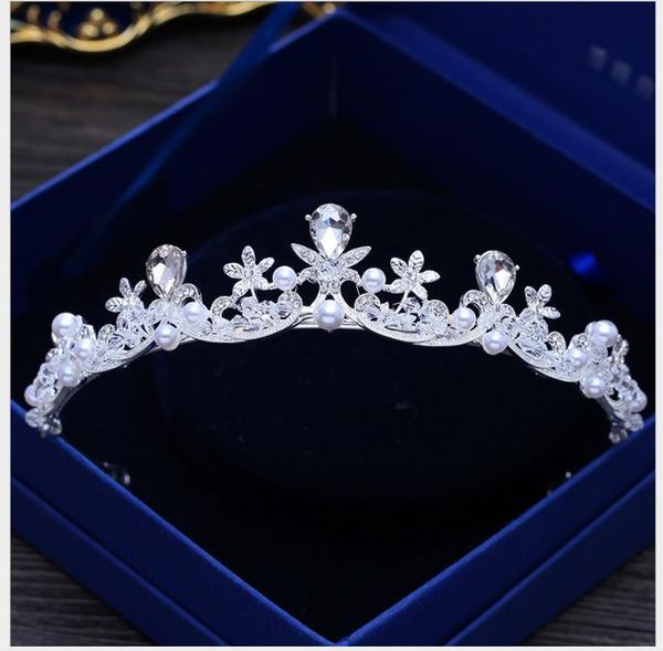 crown hair hoop jane mei headdress princess wedding dress modeling hair jewelry, Slivery;golden
crown hair hoop jane mei headdress princess wedding dress modeling hair jewelry, Slivery;golden
