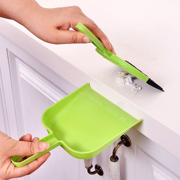 mini desksweep cleaning brush small broom household dustpan set floor cleaner dust brush wholesael 
mini desksweep cleaning brush small broom household dustpan set floor cleaner dust brush wholesael
