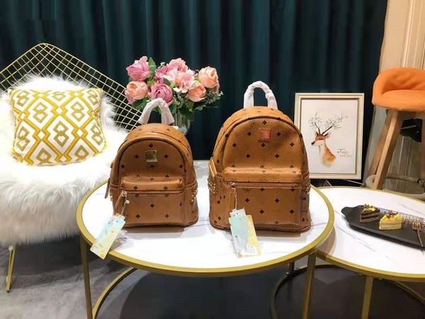 2020designer schoolbag for girls lapshoulder high capacity clown bag handbag designer travel backpack schoolbag
2020designer schoolbag for girls lapshoulder high capacity clown bag handbag designer travel backpack schoolbag
