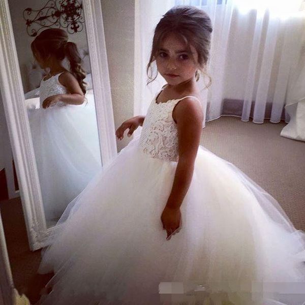 flower girls dresses tulle lace spaghetti formal kids wear for party 2020 toddler gowns, White;blue
flower girls dresses tulle lace spaghetti formal kids wear for party 2020 toddler gowns, White;blue