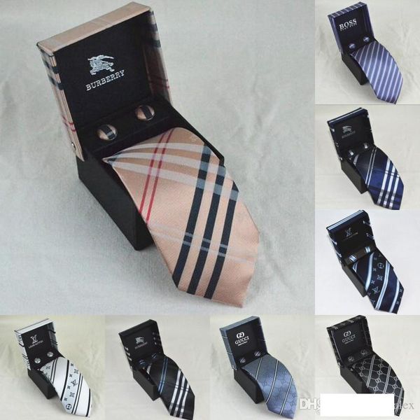 2019 новый конструктор мужчины шелковые галстуки мода мужские шеи галстуки роскошный бренд письмо галстук с коробкой бизнес отдых для подарк, Blue;purple
2019 новый конструктор мужчины шелковые галстуки мода мужские шеи галстуки роскошный бренд письмо галстук с коробкой бизнес отдых для подарк, Blue;purple