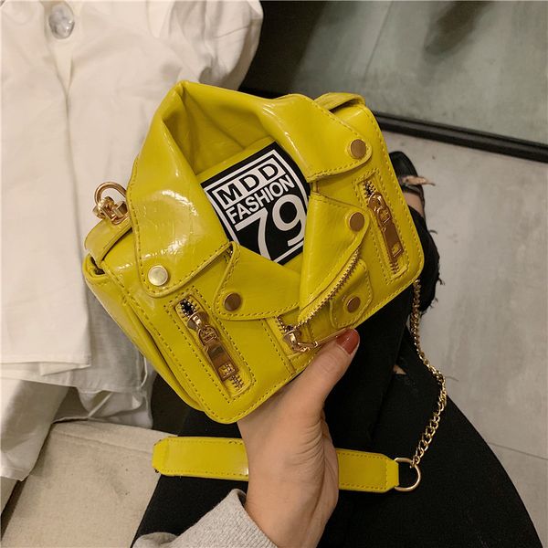 2019 new summer small fresh fashion messenger bag pu chain small square bag wild shoulder
2019 new summer small fresh fashion messenger bag pu chain small square bag wild shoulder