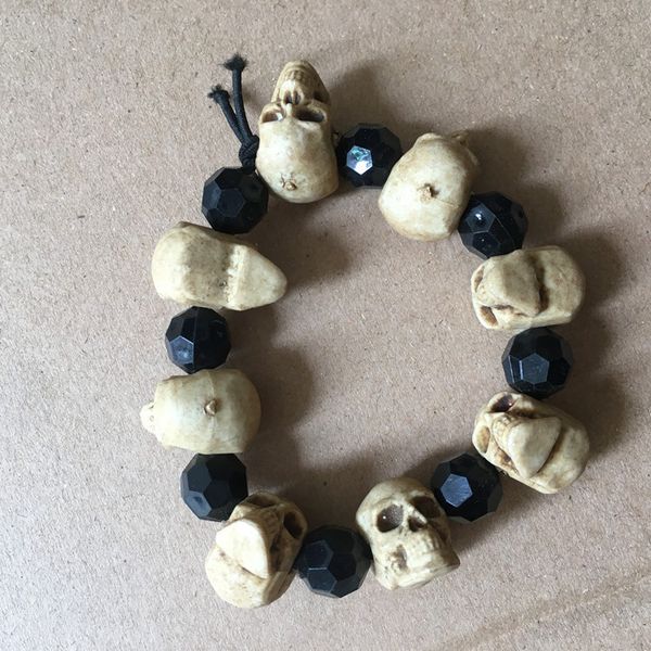 individuality creativity halloween resin vintage skull bracelet ghost hip hop punk motorcycle party bracelet, Black
individuality creativity halloween resin vintage skull bracelet ghost hip hop punk motorcycle party bracelet, Black