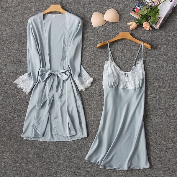 ladies elegant silk satin robe set half sleeve bathrobe & nightdress lace sleepwear set fashion twinset for women, Black;red
ladies elegant silk satin robe set half sleeve bathrobe & nightdress lace sleepwear set fashion twinset for women, Black;red