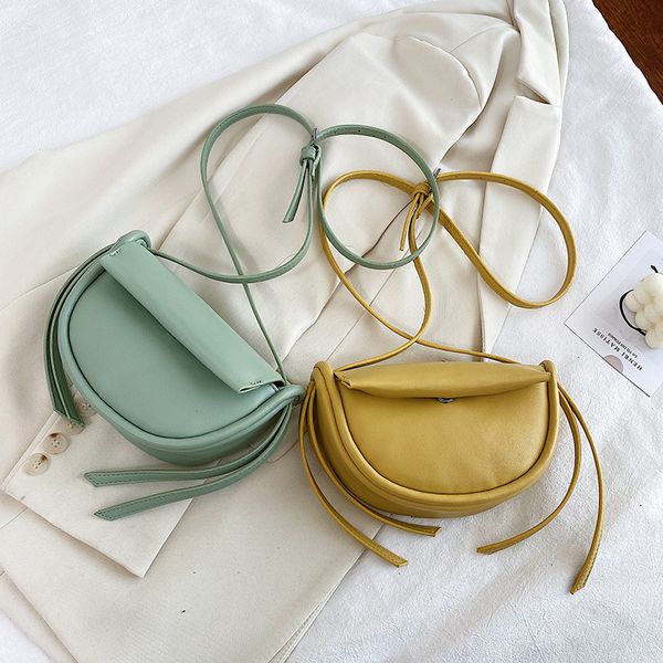 2020 new women's messenger bag korean fashion solid color ladies small fresh shoulder bag
2020 new women's messenger bag korean fashion solid color ladies small fresh shoulder bag