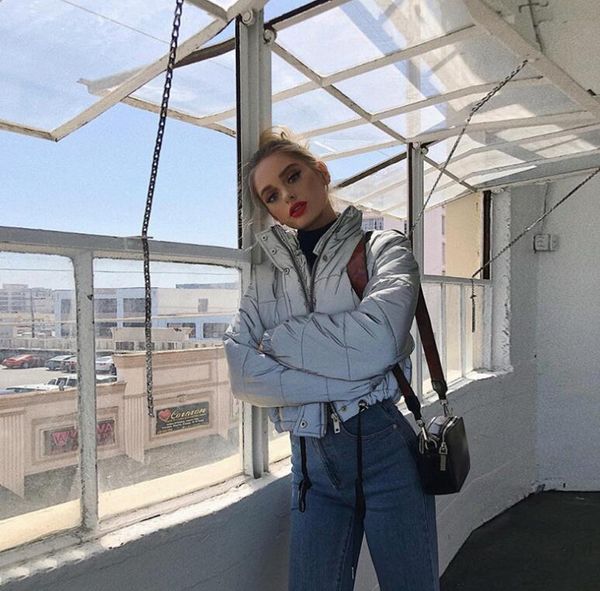 winter women's cotton coat short thicken sport jacket jogging luminous clothing fitness wear with high quality, Black;red
winter women's cotton coat short thicken sport jacket jogging luminous clothing fitness wear with high quality, Black;red