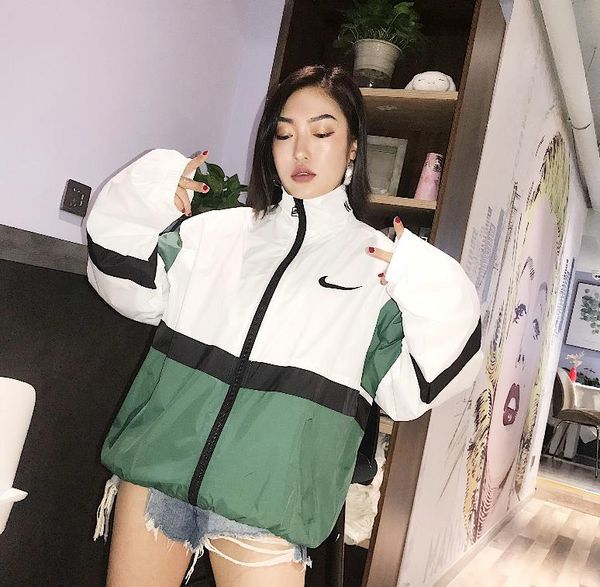Couple un creen port and hat windbreaker jacket mnk110 81568 black red white green m 2xl
Couple un creen port and hat windbreaker jacket mnk110 81568 black red white green m 2xl