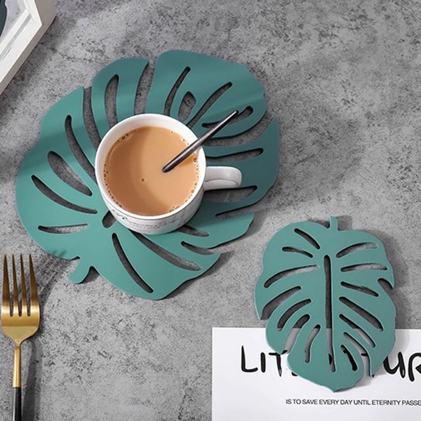 natural wooden cup mat drink coasters heat insulation patterned pot holder mats for coffee table tabletop
natural wooden cup mat drink coasters heat insulation patterned pot holder mats for coffee table tabletop