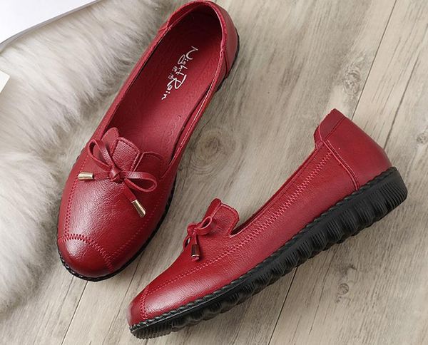 2019 women's shoes in spring and autumn with new style flat bottom round head bowknot mother shoes #e02, Black
2019 women's shoes in spring and autumn with new style flat bottom round head bowknot mother shoes #e02, Black