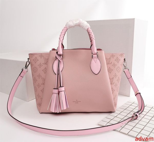 new wholesale women leather handbags woman bags women s messenger bags bolsas pouch bag tote size 29cm*23cm*13cm 046
new wholesale women leather handbags woman bags women s messenger bags bolsas pouch bag tote size 29cm*23cm*13cm 046