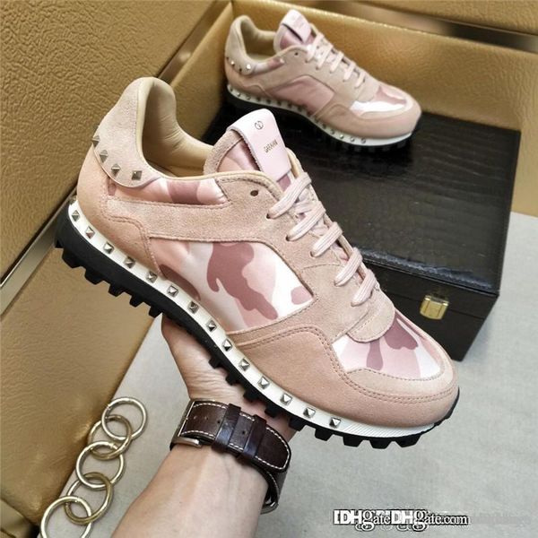 2018 new valenti11 garavaniss sneakers shoes man rockrunner pink suede and nylon camouflage camo print sneakers casual shoes with box
2018 new valenti11 garavaniss sneakers shoes man rockrunner pink suede and nylon camouflage camo print sneakers casual shoes with box