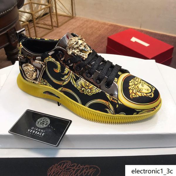 2019qoi spring and autumn men s casual sports shoes high-belt travel sneakers, with micro-standard, with the original box fast deliveryh
2019qoi spring and autumn men s casual sports shoes high-belt travel sneakers, with micro-standard, with the original box fast deliveryh