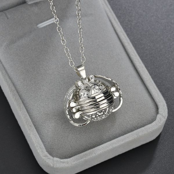 can open multi-storey wing p box necklace p box personality pendeloque cut necklace, Silver
can open multi-storey wing p box necklace p box personality pendeloque cut necklace, Silver