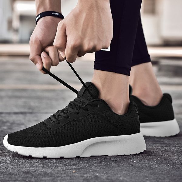 super light men sneakers breathable mesh running shoes antislip lace-up sport shoes flexible comfort athletic shoes gym trainers
super light men sneakers breathable mesh running shoes antislip lace-up sport shoes flexible comfort athletic shoes gym trainers